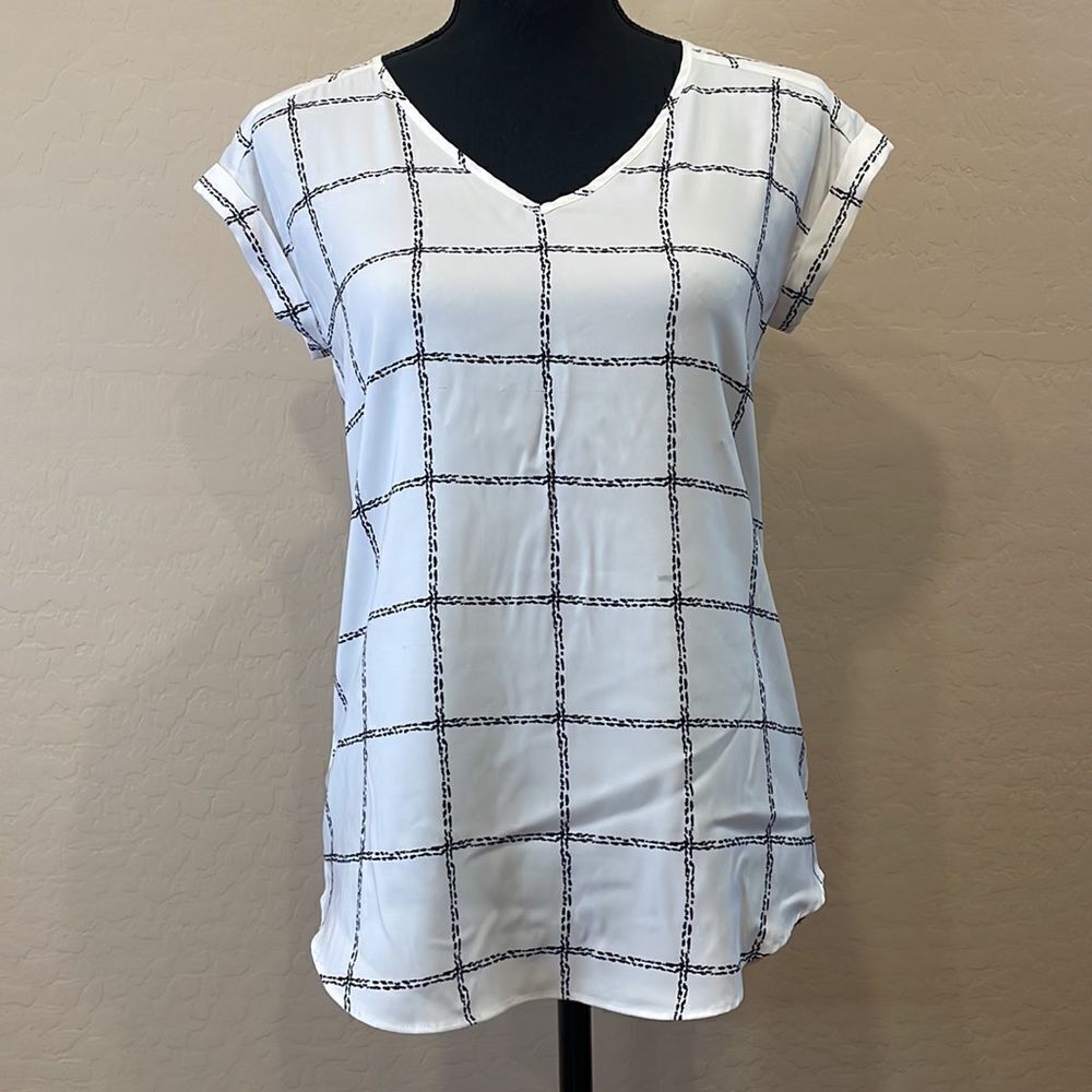 Express Windowpane Short Sleeve White and Black Blouse Size XS